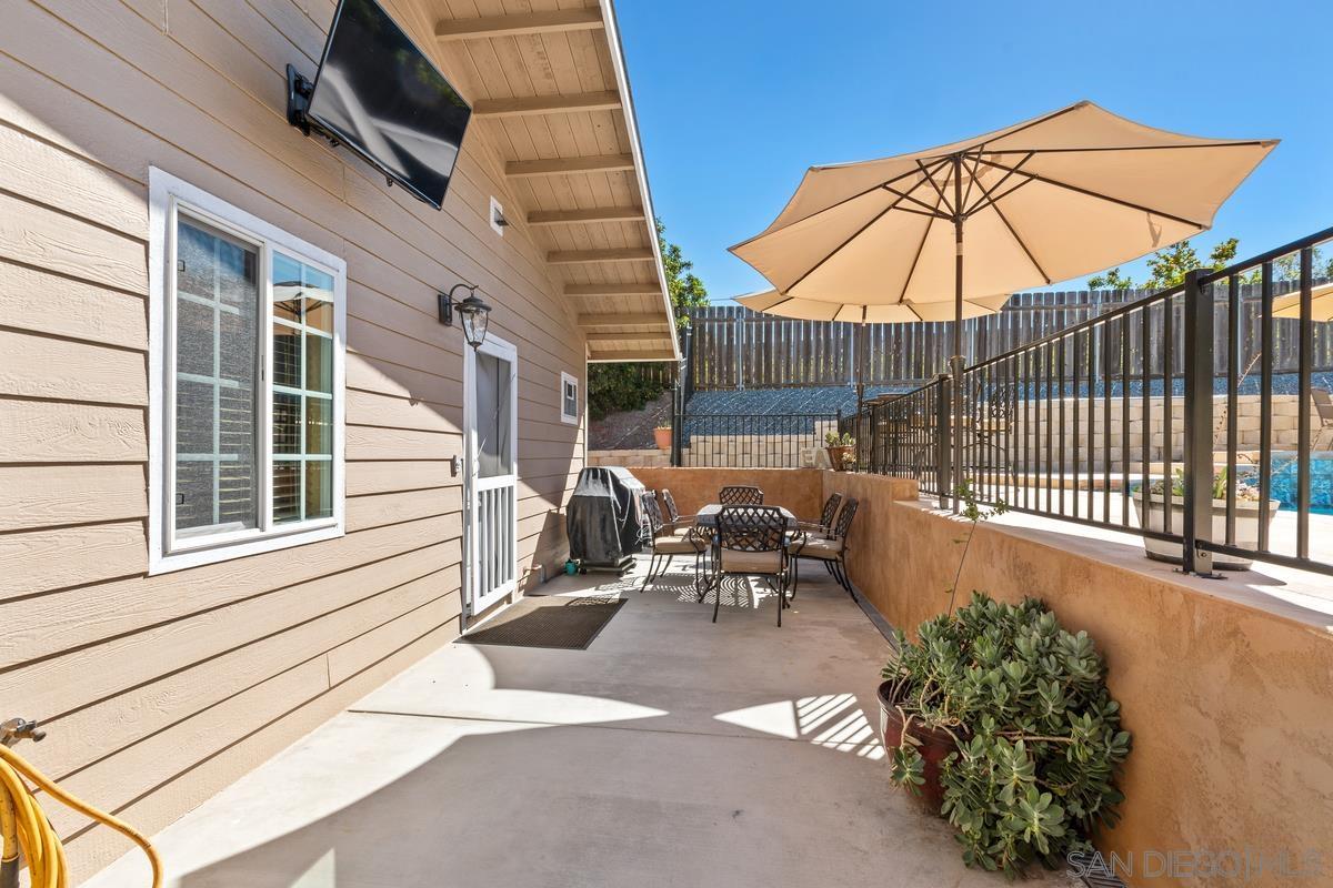 10429 San Carlos Dr