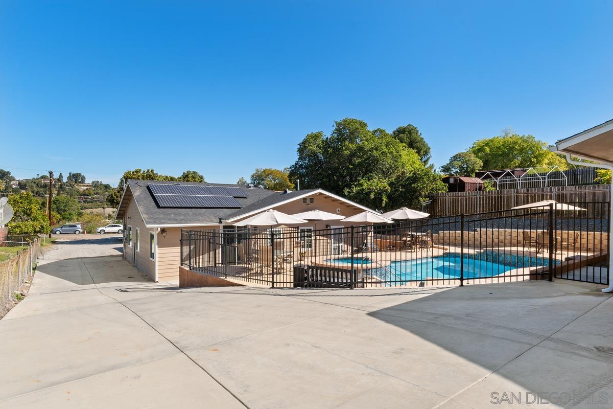 10429 San Carlos Dr