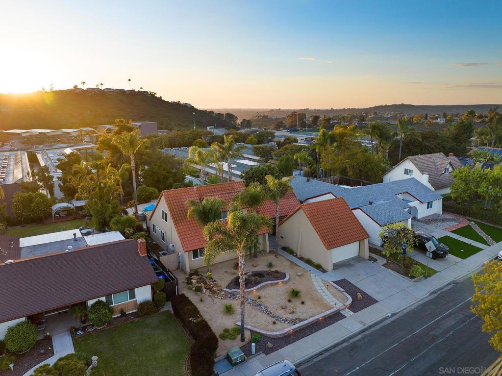 6678 Park Ridge Blvd