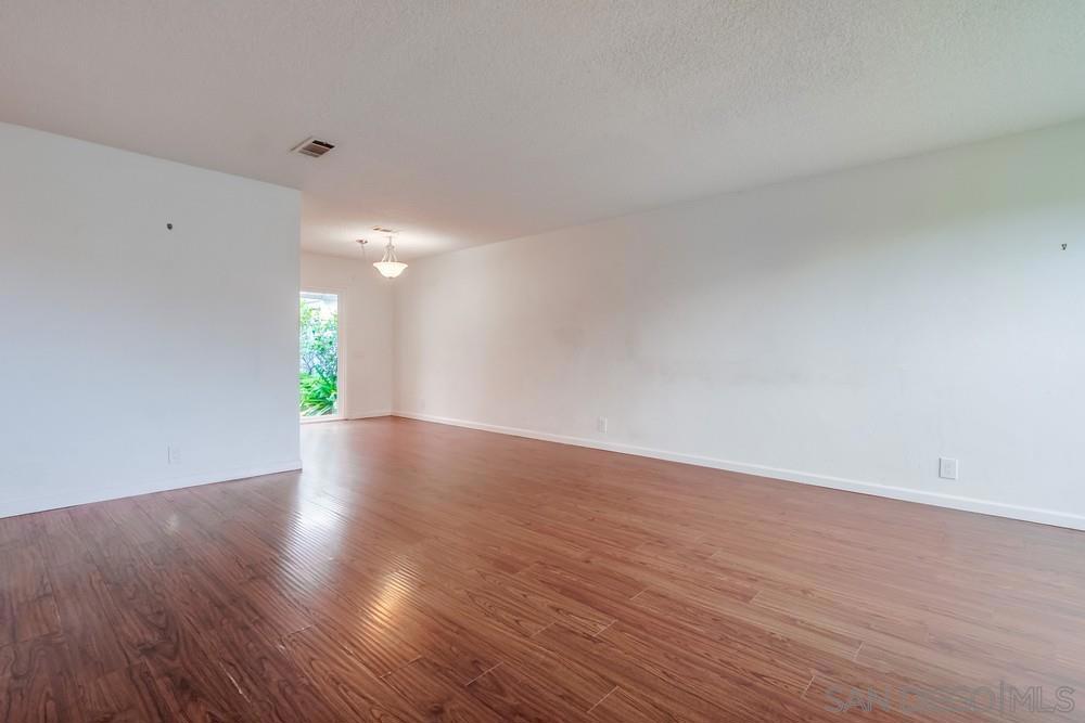 3890 Vista Campana S. 82