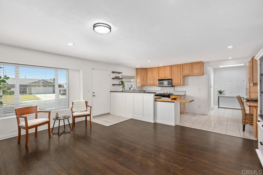 10010 Corkwood Avenue