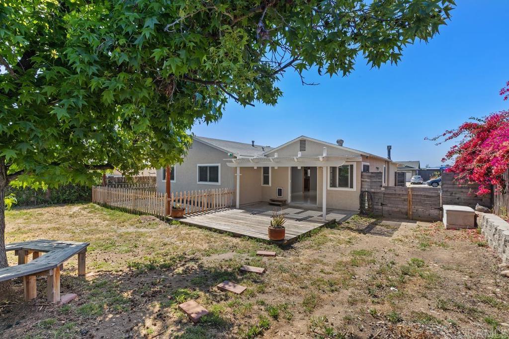 10010 Corkwood Avenue