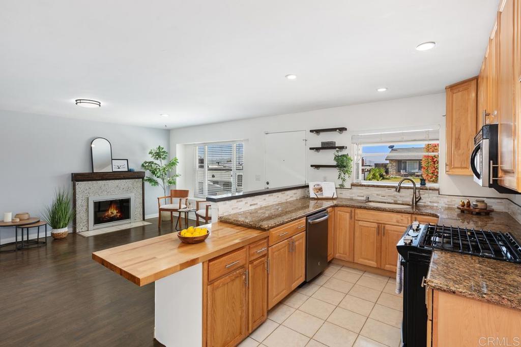 10010 Corkwood Avenue