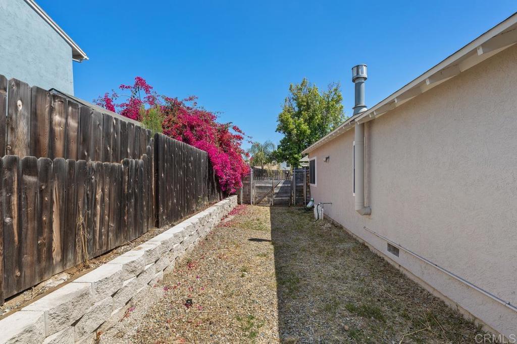 10010 Corkwood Avenue