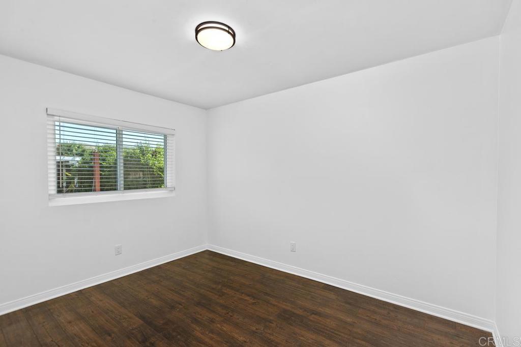 10010 Corkwood Avenue