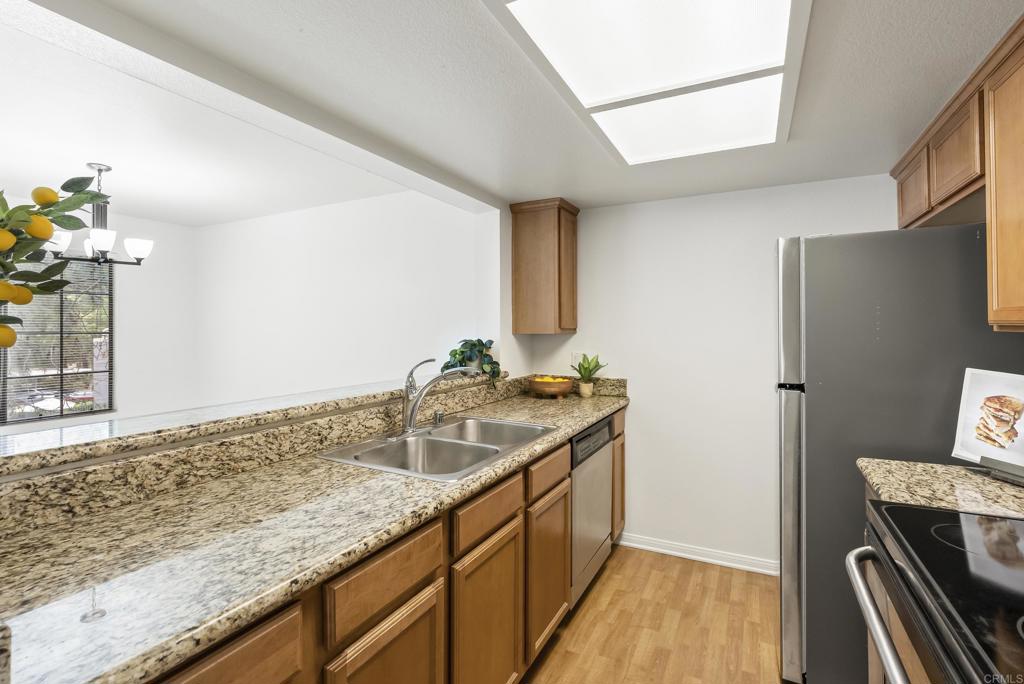 14936 Avenida Venusto 12