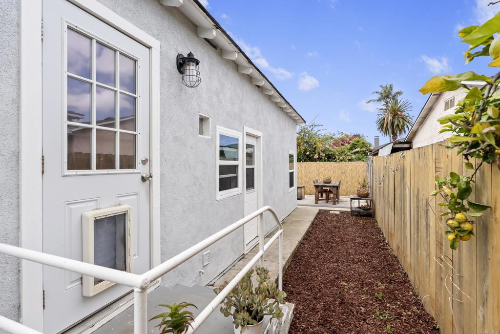 2164 66 S 40Th Street