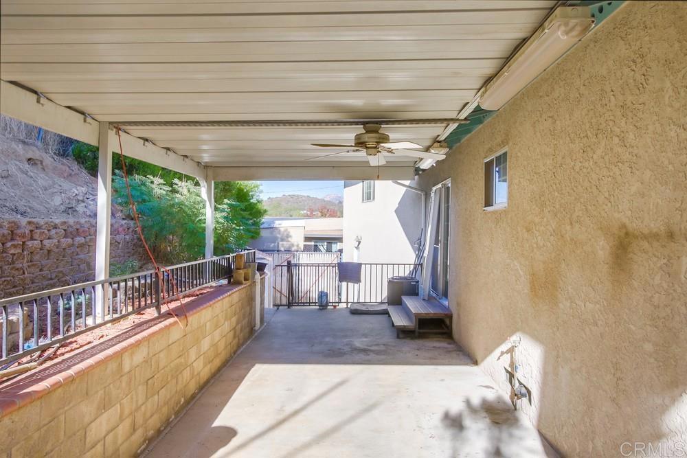 8910 Lakeview Road