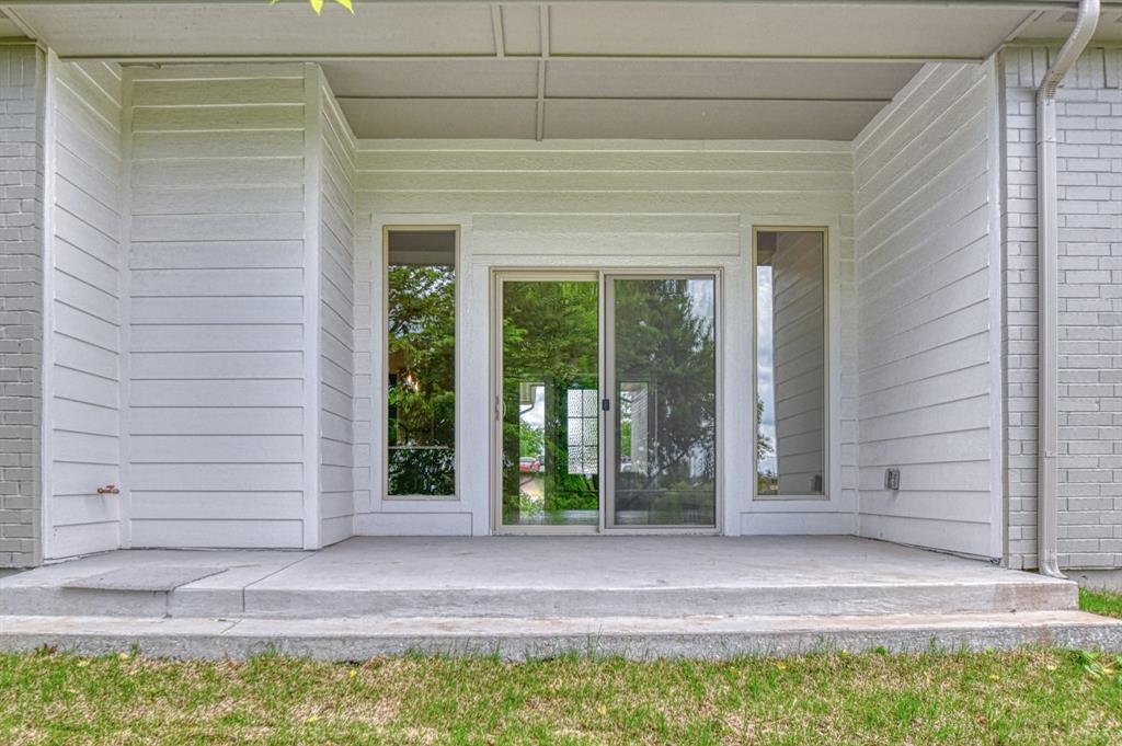 2317 Alameda Park Drive
