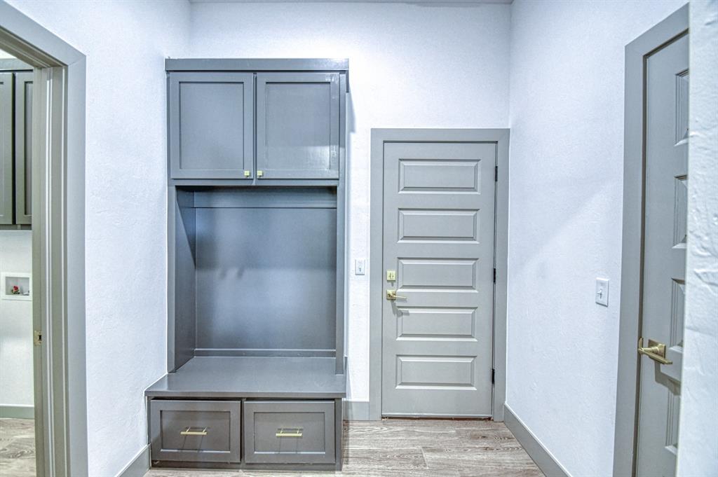 2317 Alameda Park Drive