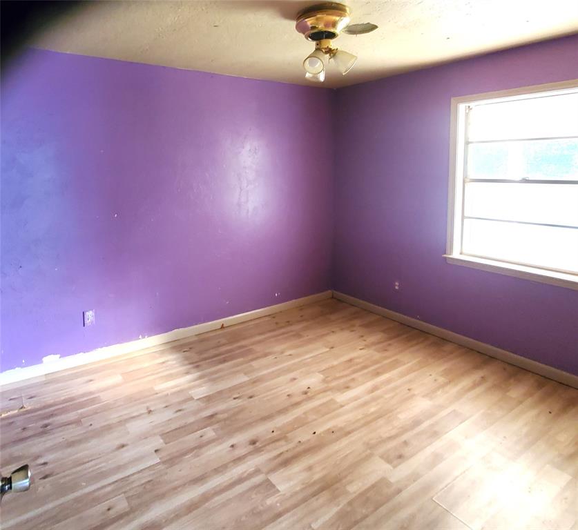 23615 Johnson Avenue