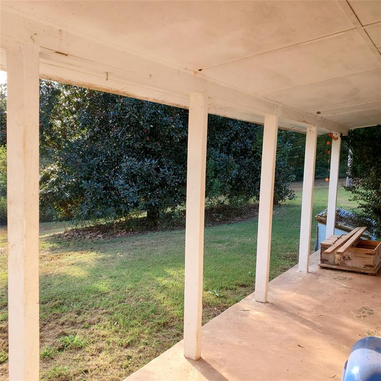 23615 Johnson Avenue