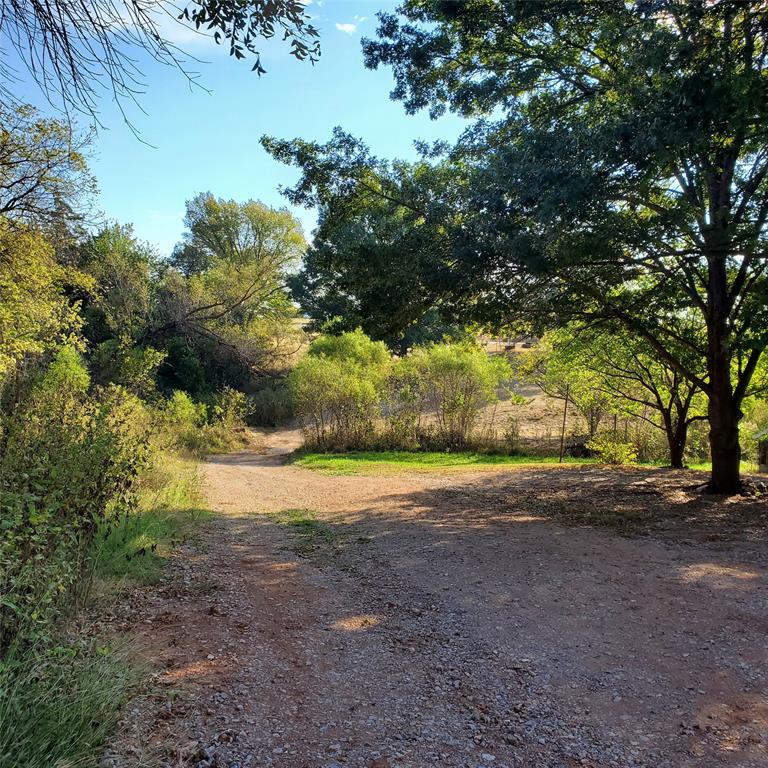 23615 Johnson Avenue