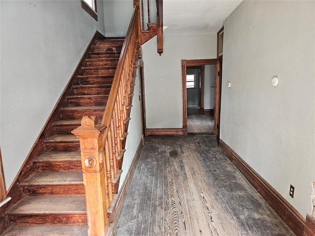 311 E Jefferson Street