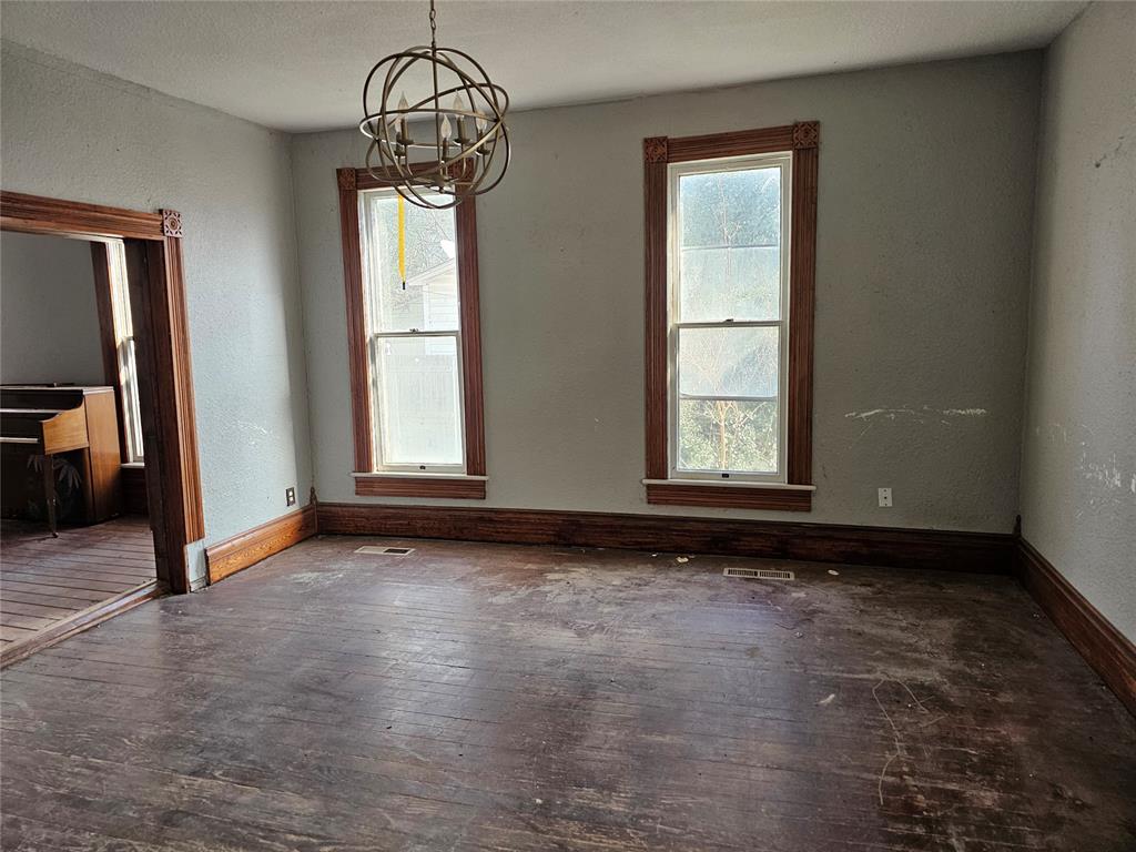 311 E Jefferson Street