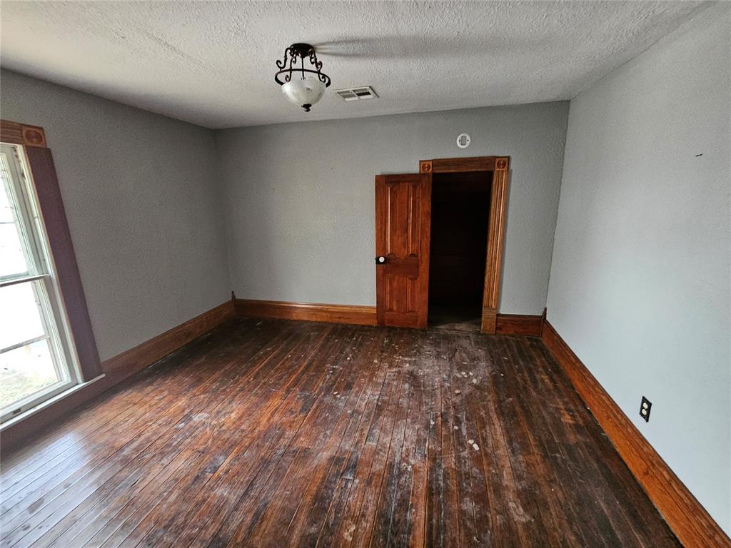 311 E Jefferson Street