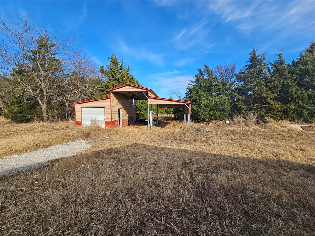 42 Greenbriar Avenue