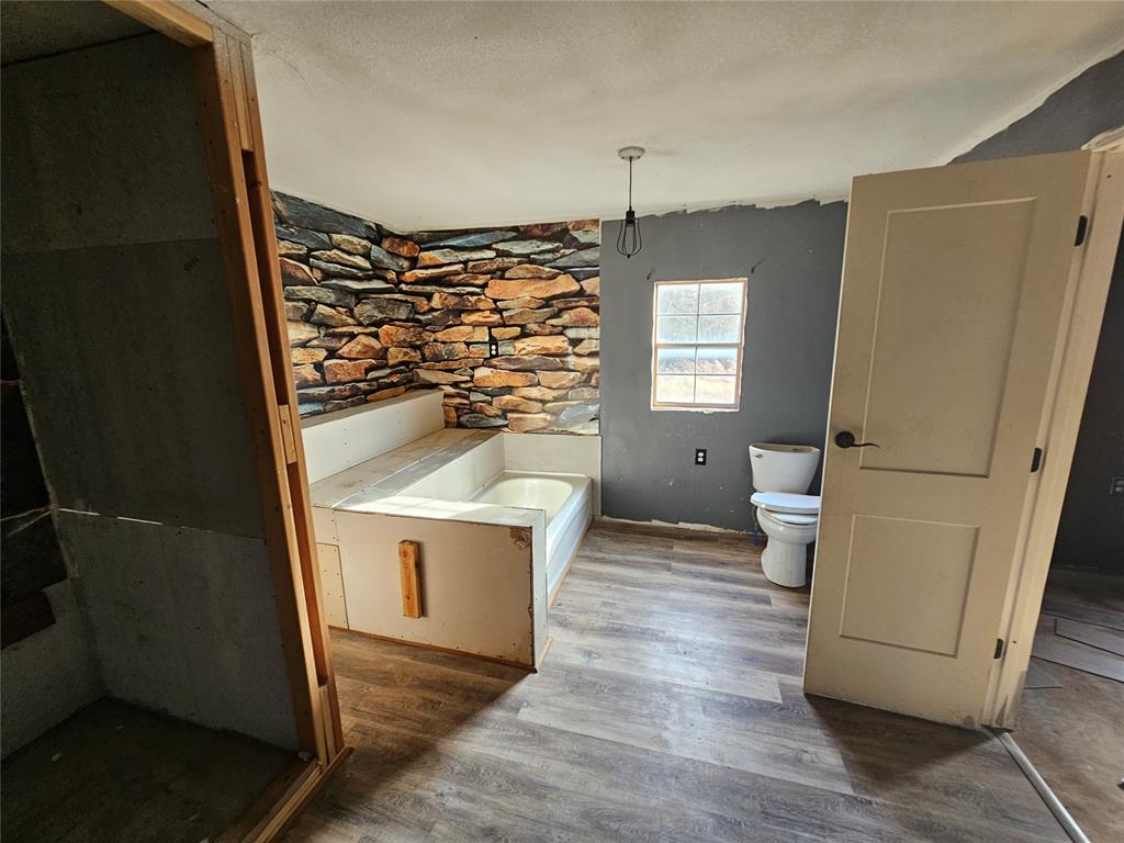 42 Greenbriar Avenue