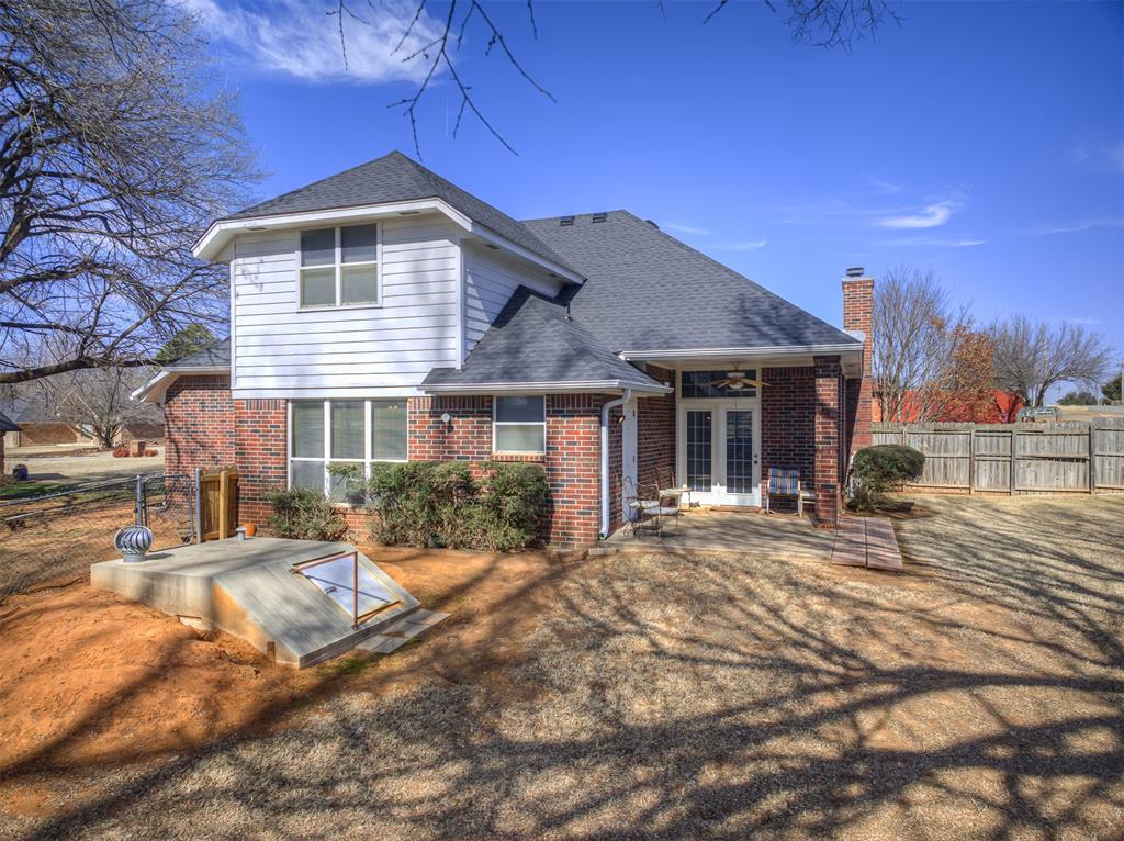 906 Woodbrook Drive