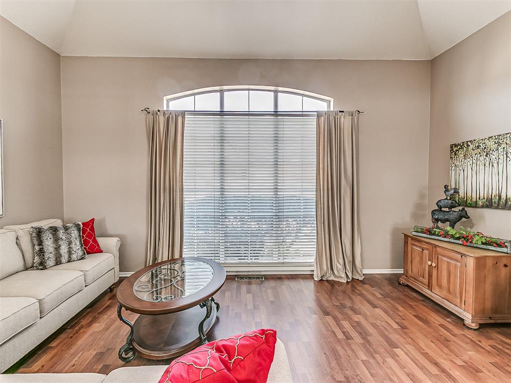 906 Woodbrook Drive