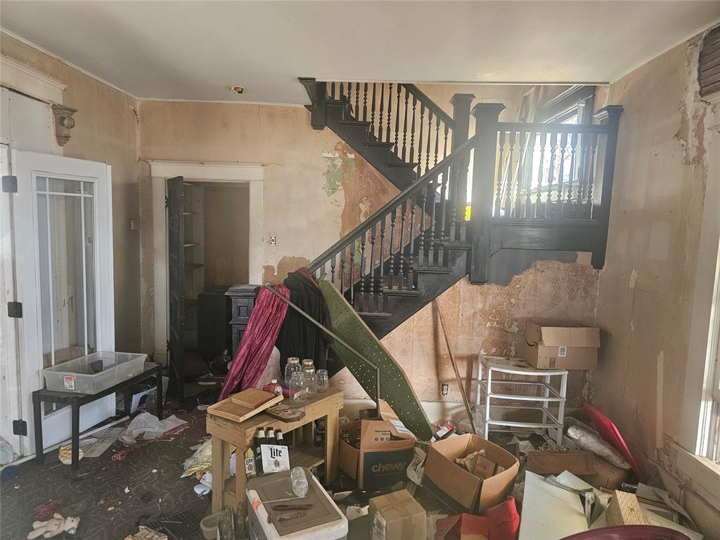 310 E Oklahoma Avenue