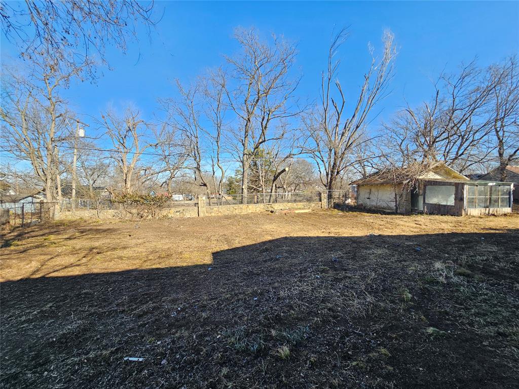 310 E Oklahoma Avenue