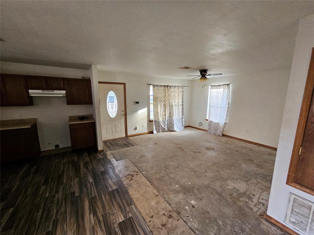 416 E Washington Street