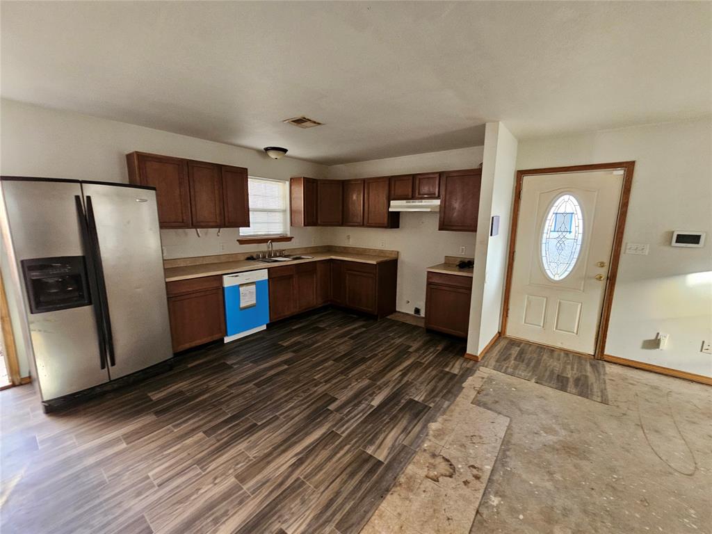 416 E Washington Street