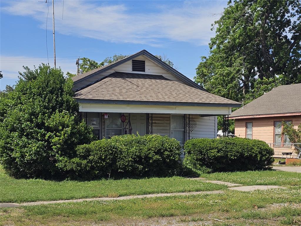 115 W Ash Street