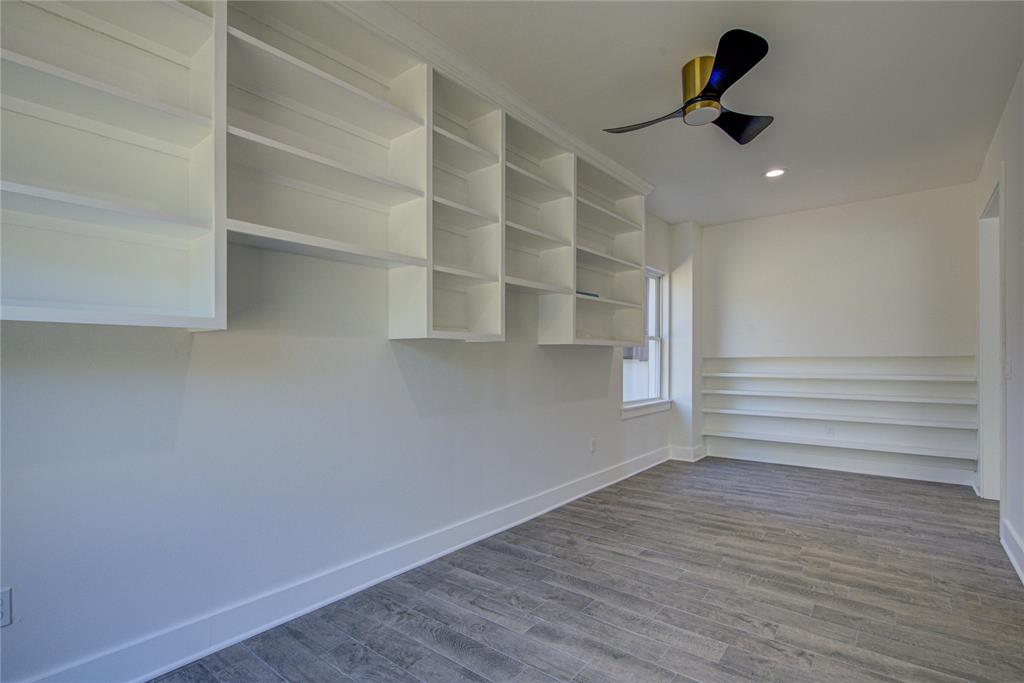 515 W Jackson Street