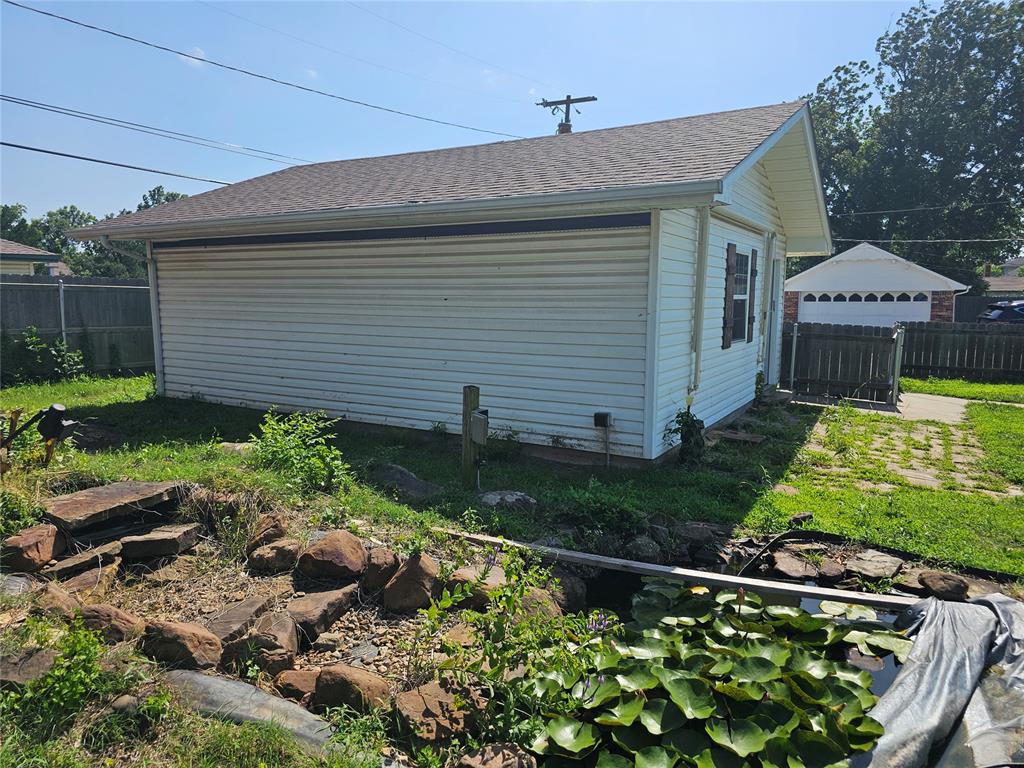 125 W Midland Street