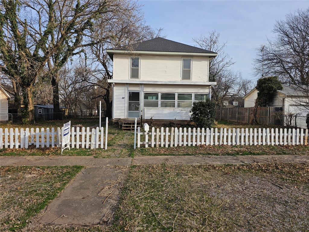 311 E Jefferson Street