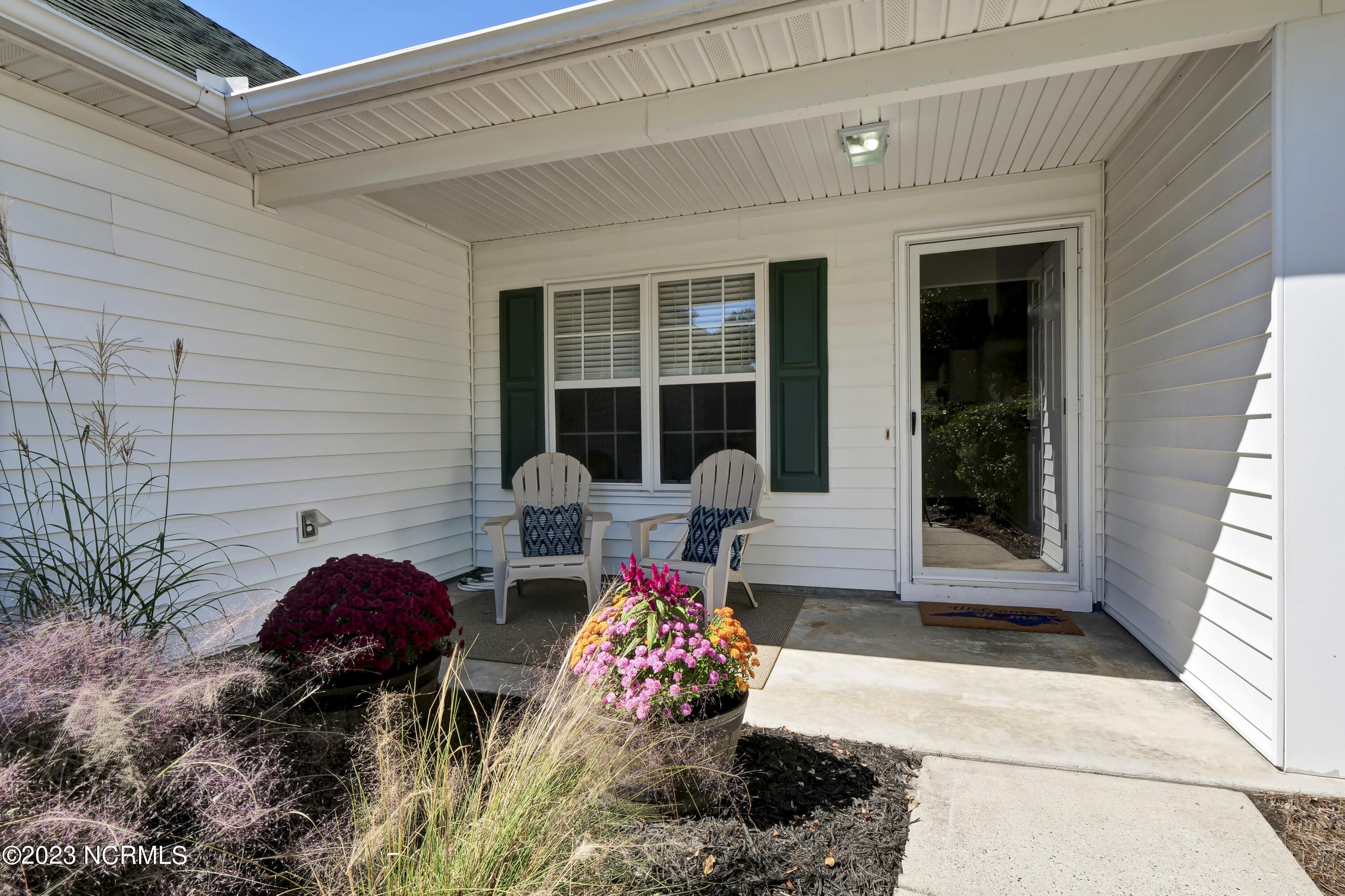 338 Emerald Cove Court Unit: 11