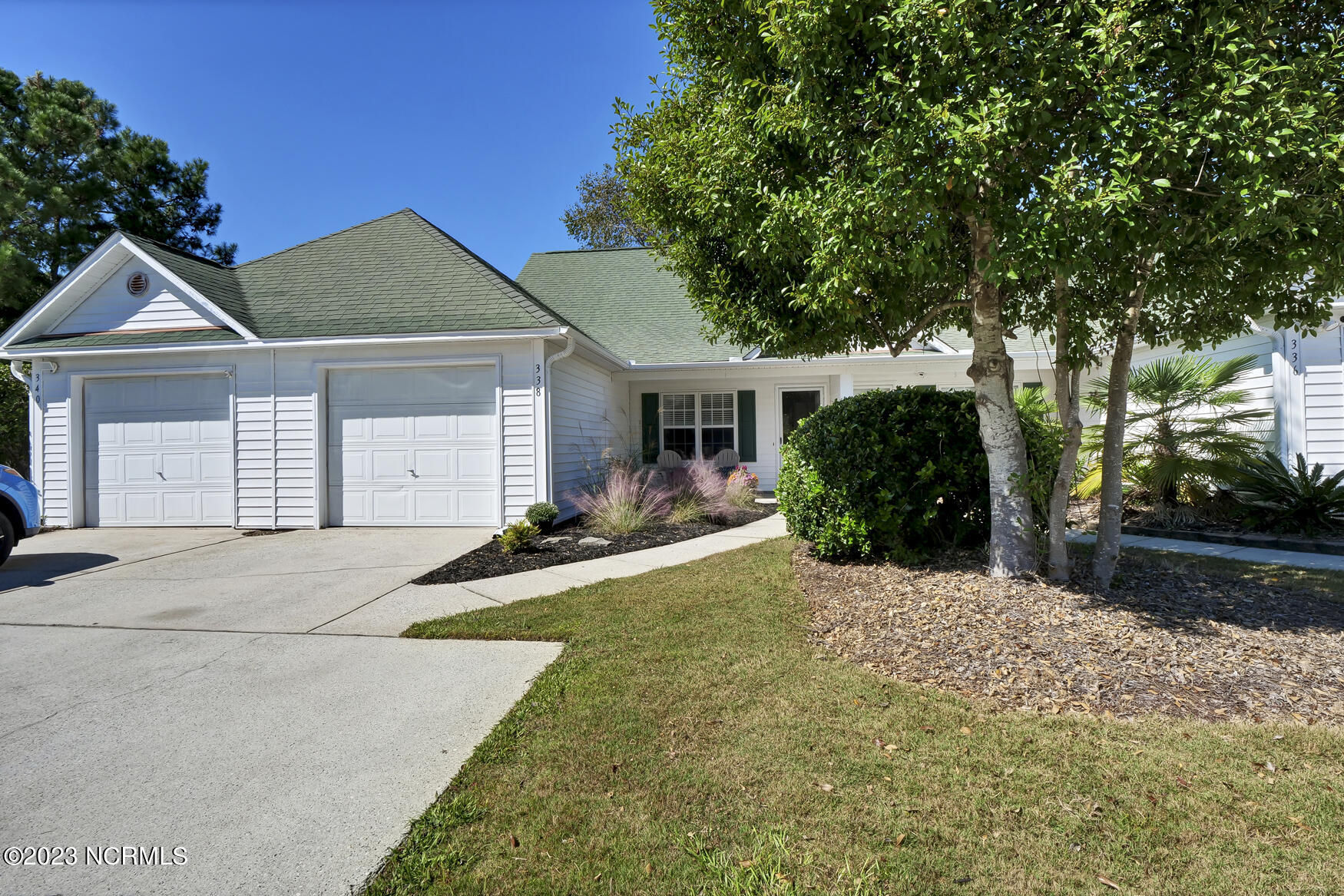 338 Emerald Cove Court Unit: 11