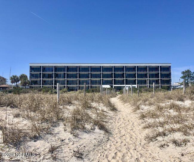 711 S Lumina Avenue Unit: 306