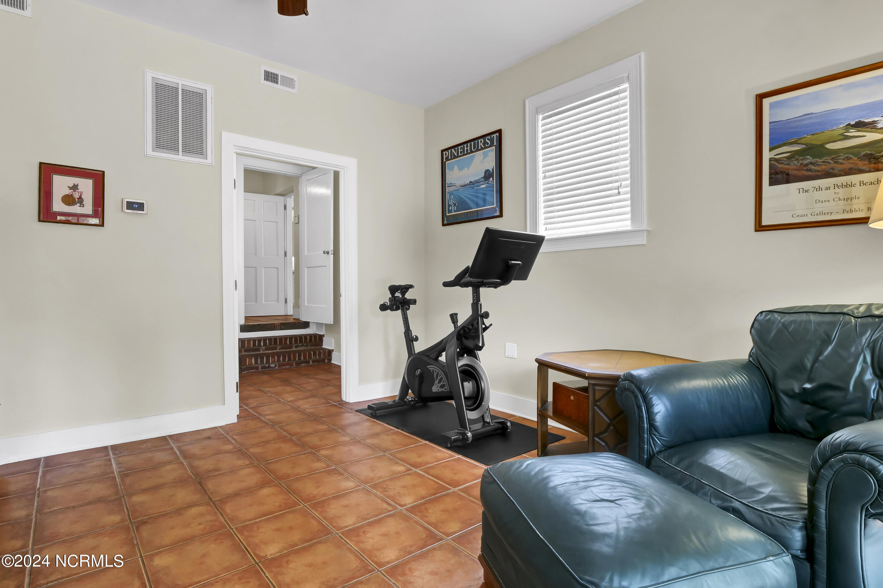 1322 Country Club Road
