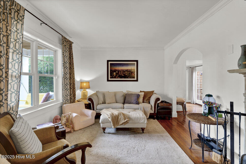 2805 Park Avenue
