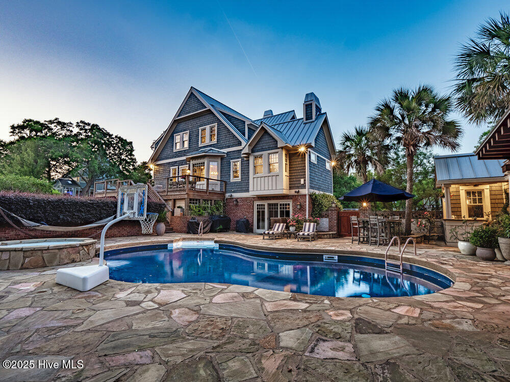 5232 Masonboro Harbour Drive