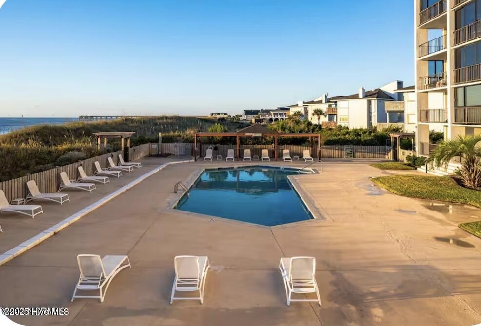 1704 Lumina Avenue N Apt 8d