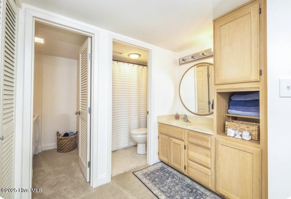 1704 Lumina Avenue N Apt 8d