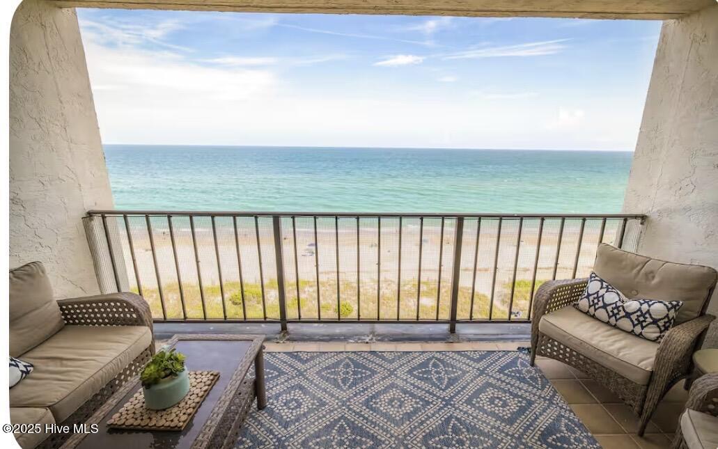 1704 Lumina Avenue N Apt 8d