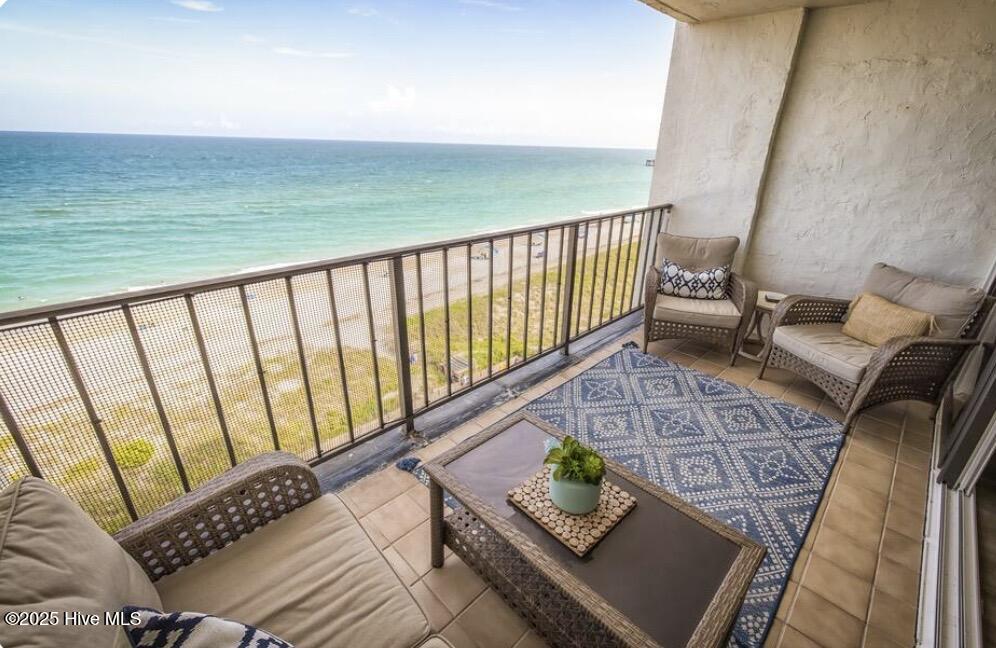 1704 Lumina Avenue N Apt 8d
