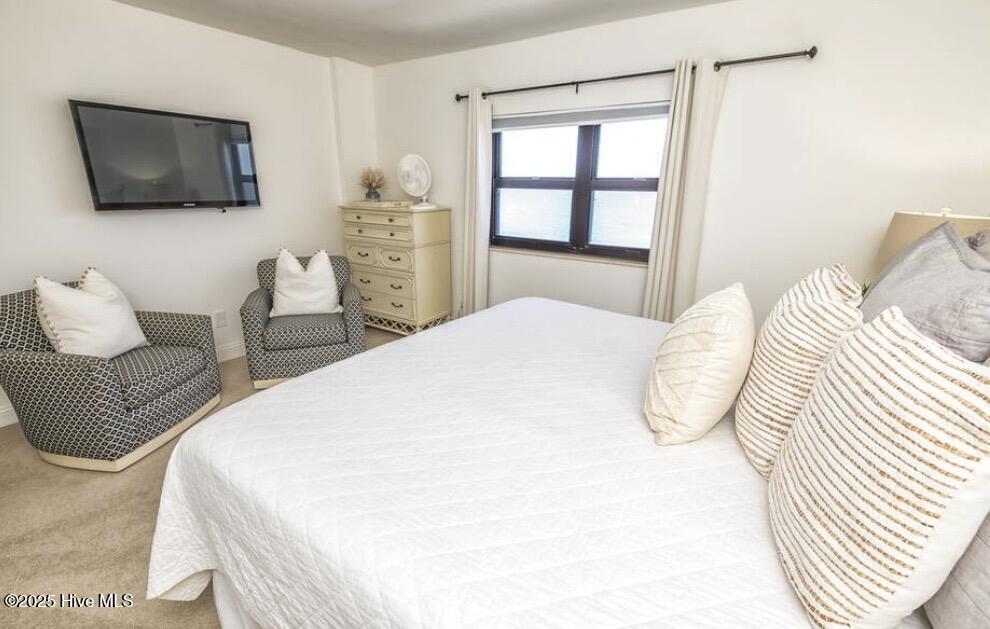 1704 Lumina Avenue N Apt 8d