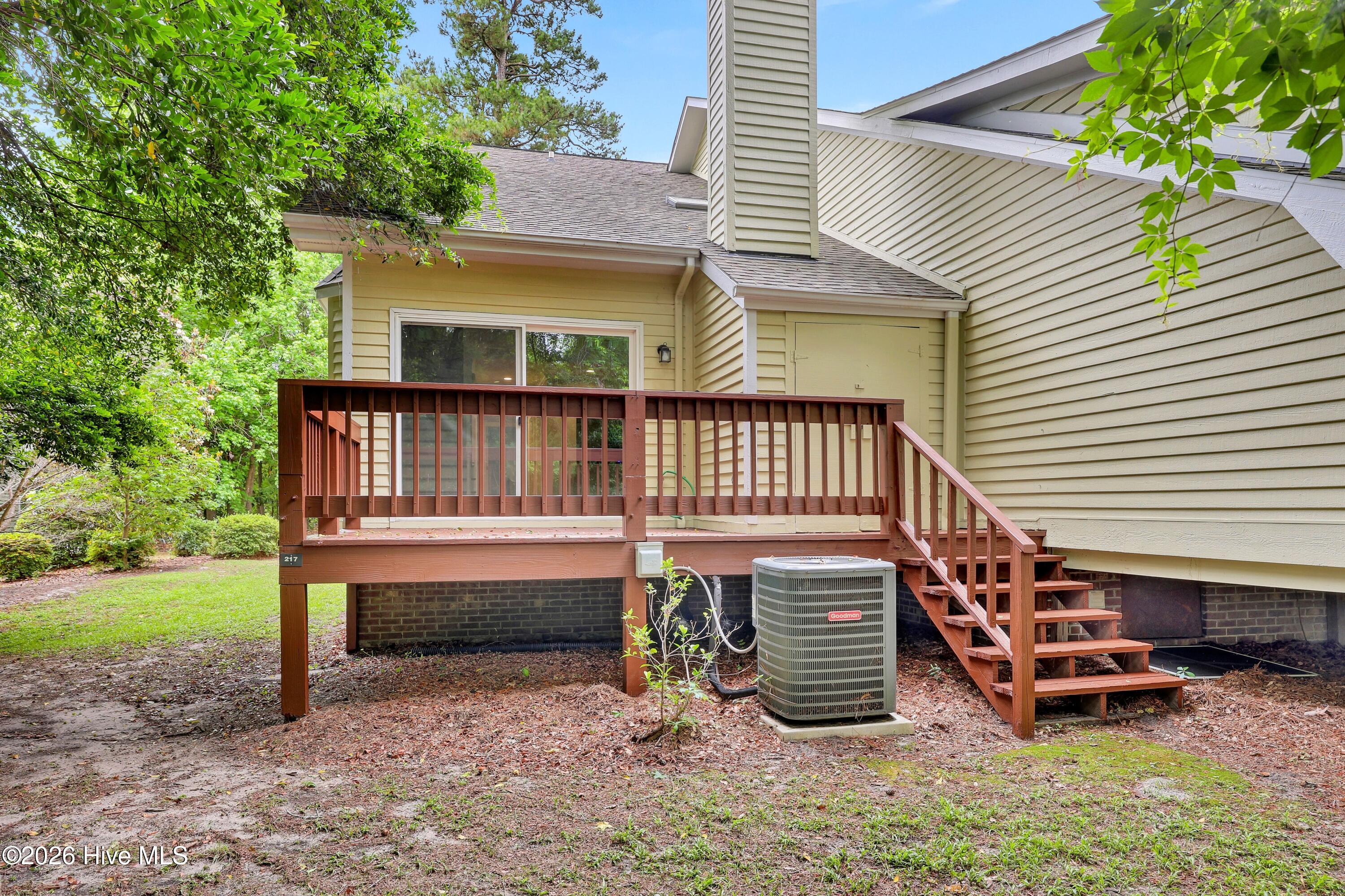 1800 Eastwood Road 217