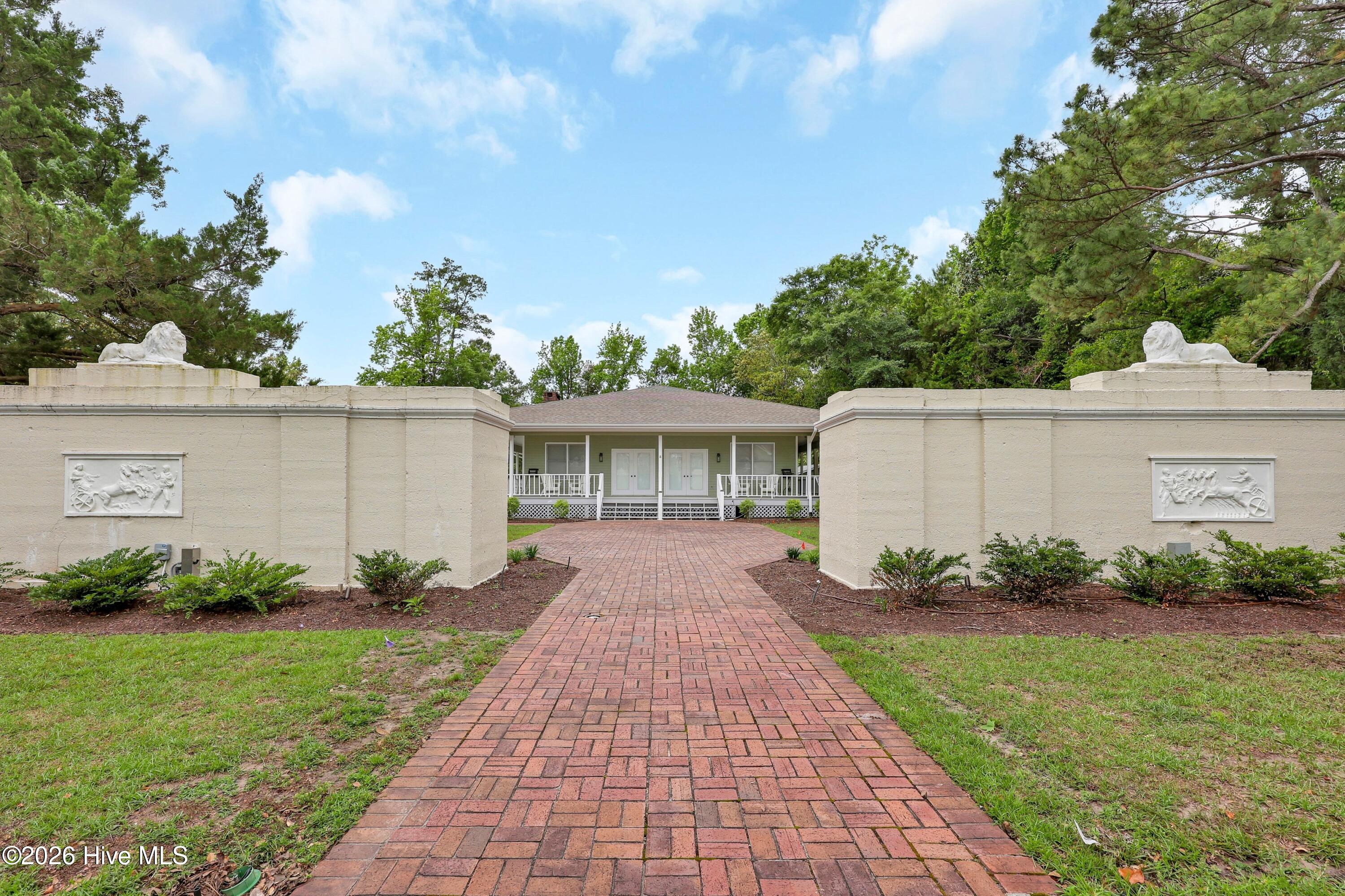 1800 Eastwood Road 217