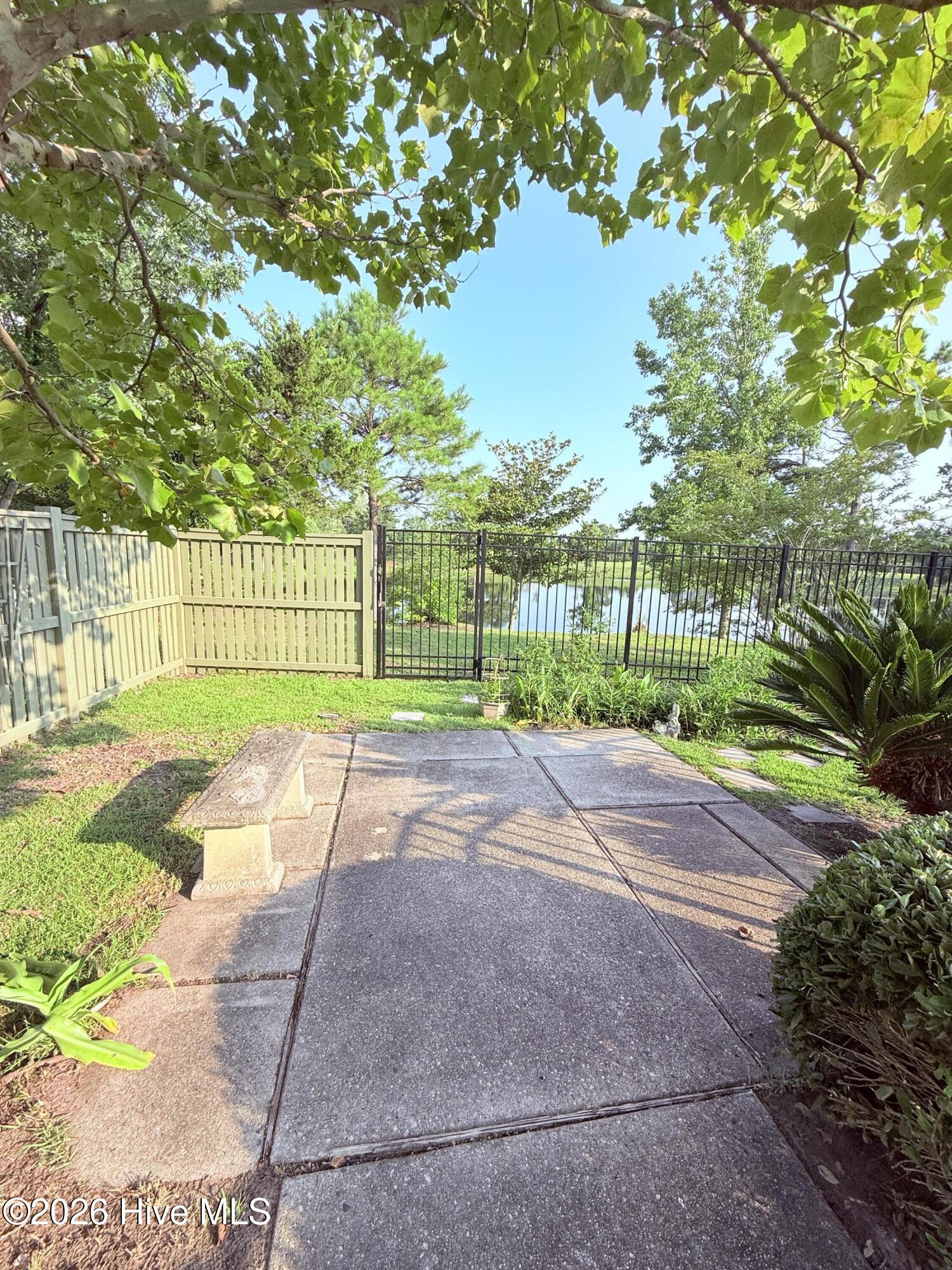 512 Macon Court