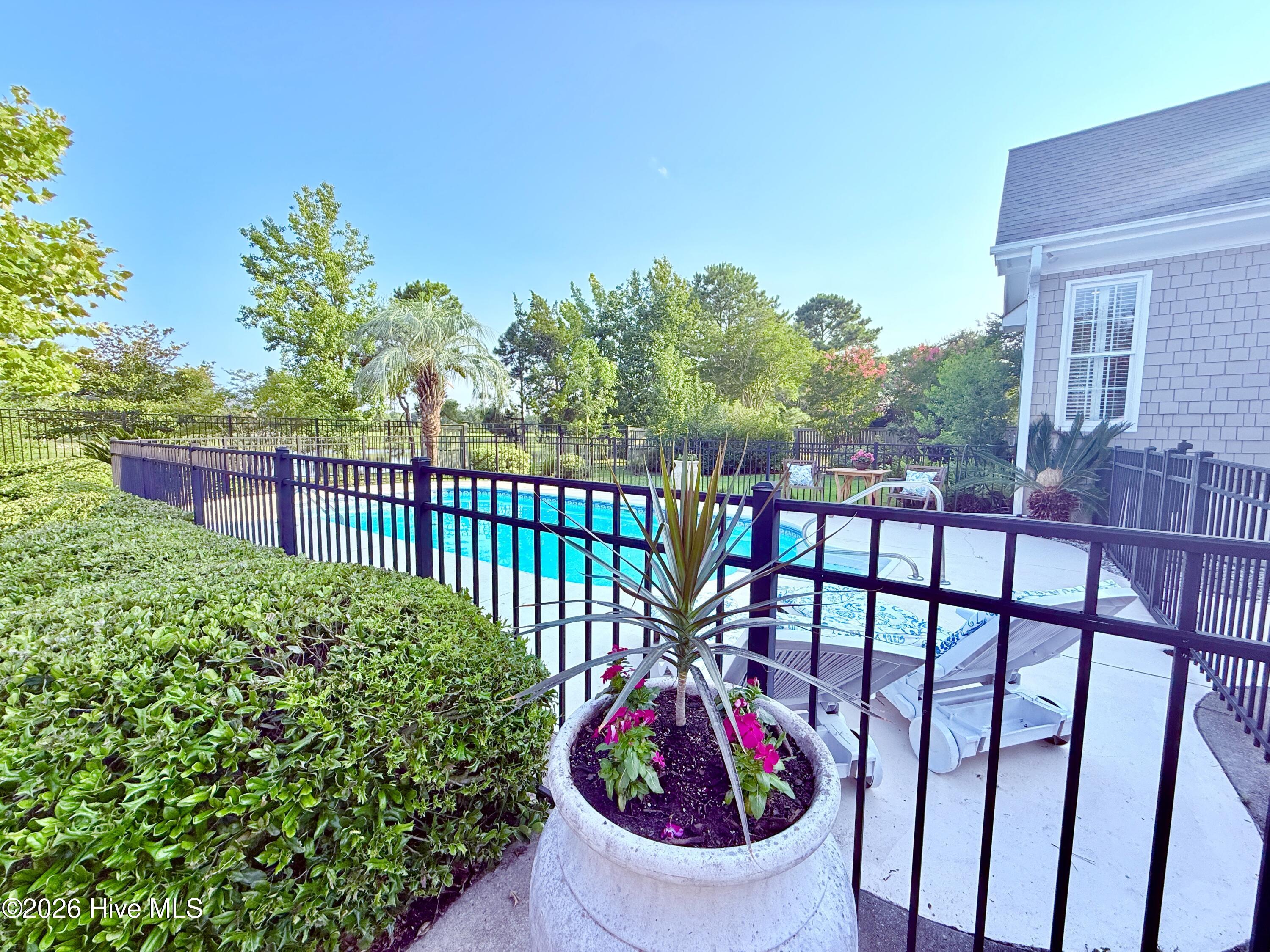 512 Macon Court