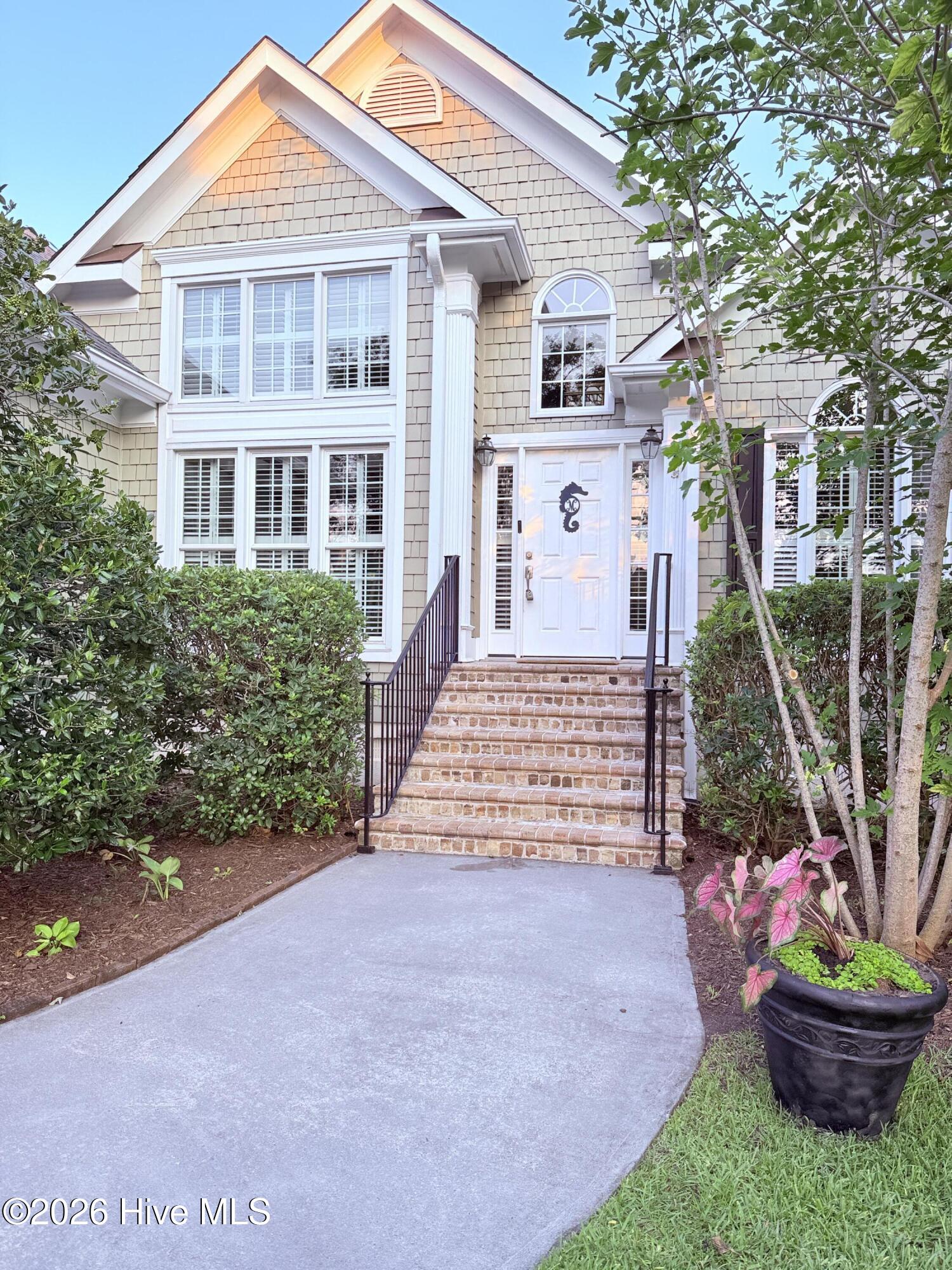 512 Macon Court