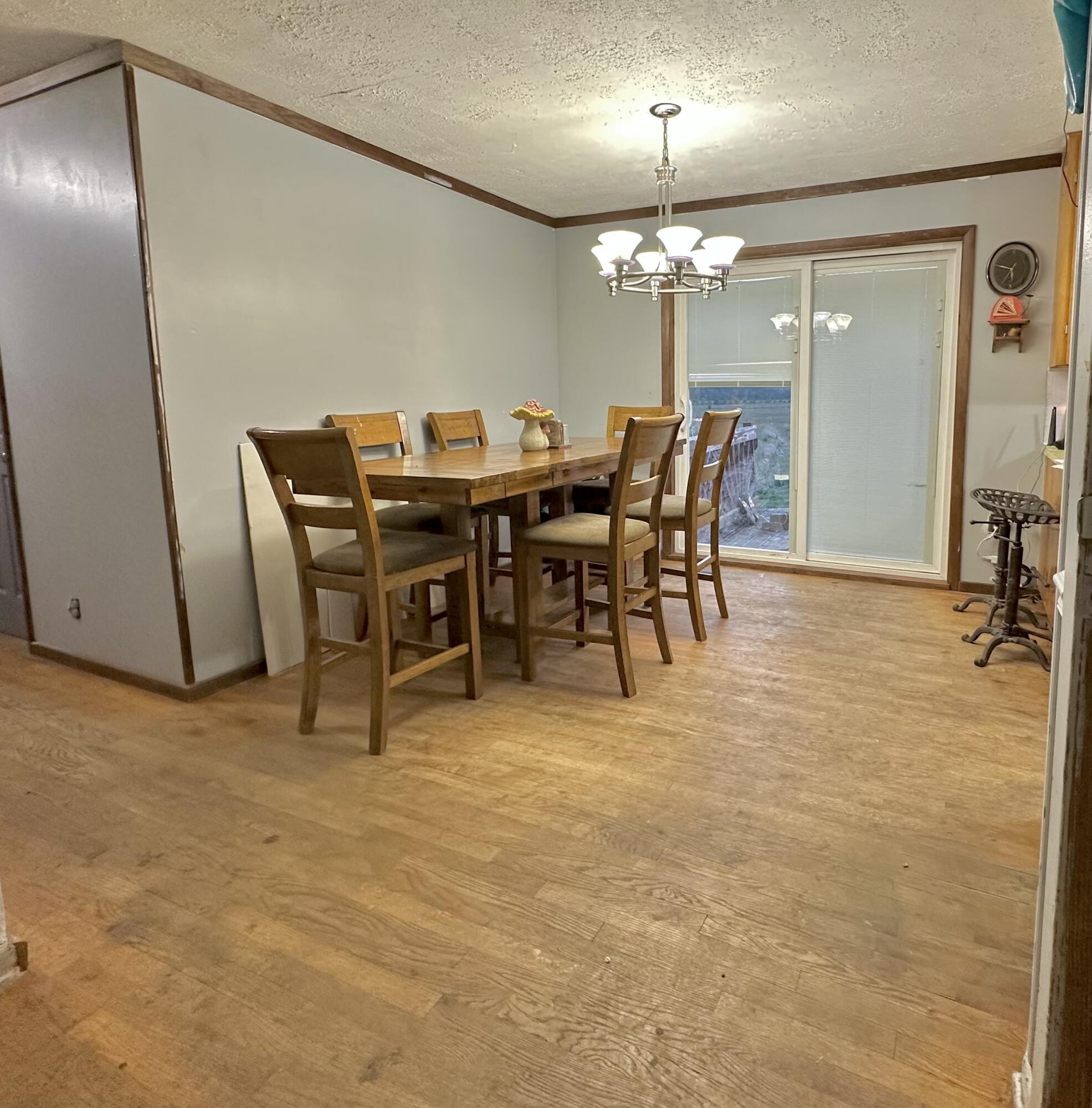 7060 County Road 8240