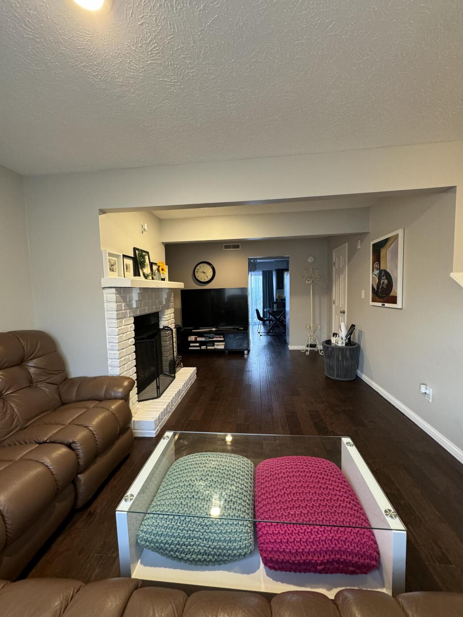 2700 S Ingram Mill Road Unit: 8
